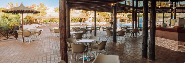 BAR DE PISCINE Hôtel HL Club Playa Blanca**** Lanzarote